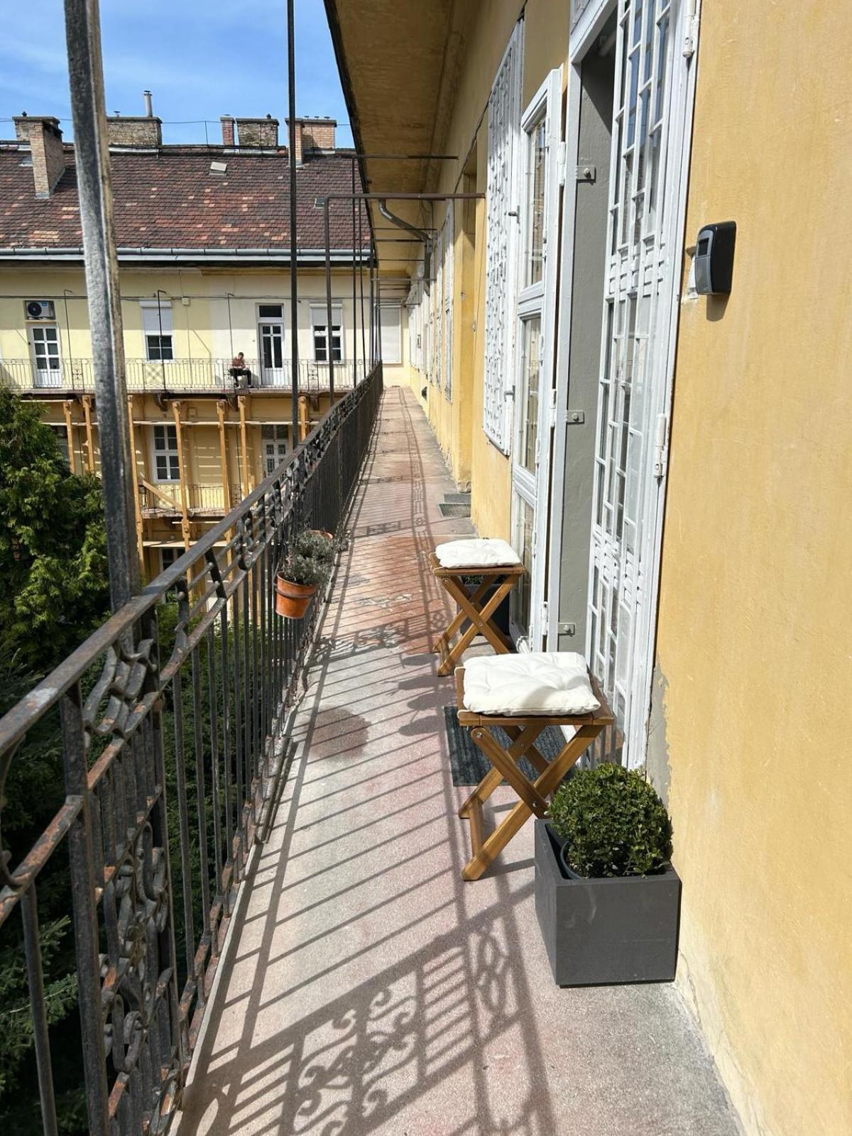 King 28 In The City Center * Budapest